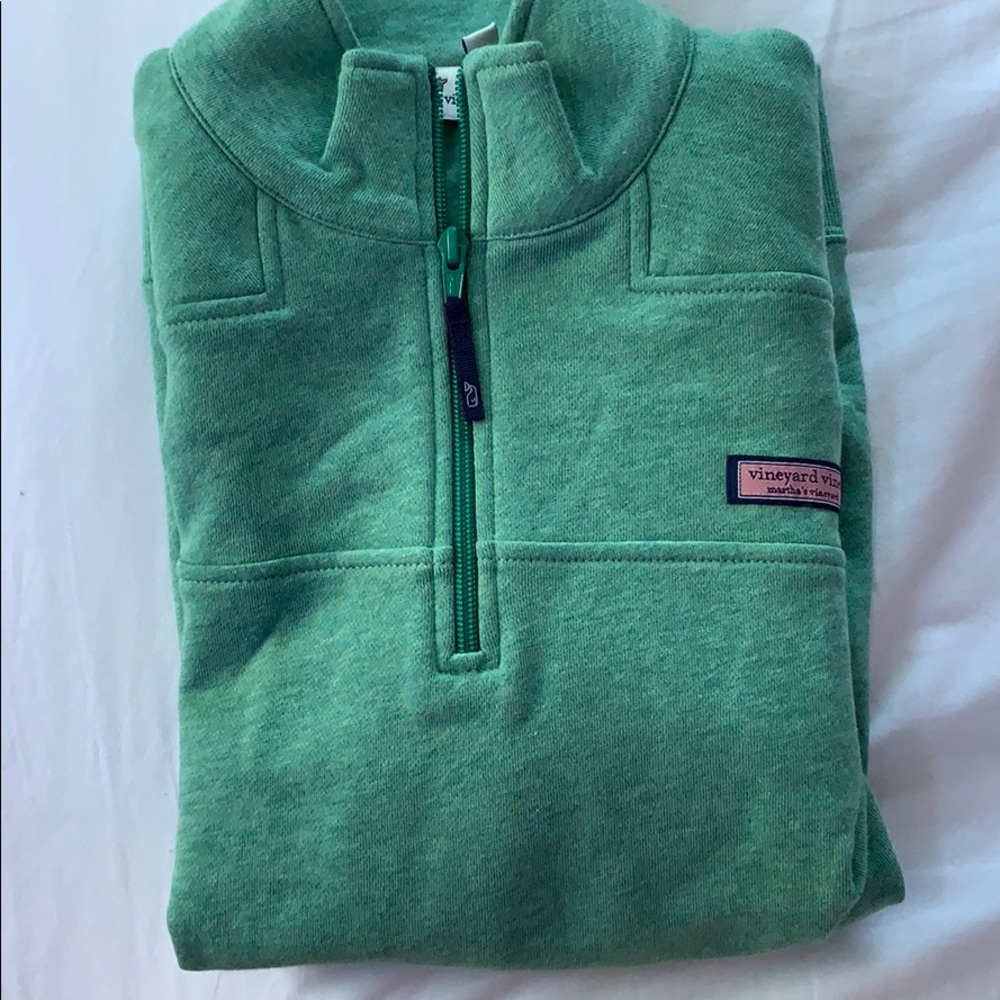 vineyard vines green pullover